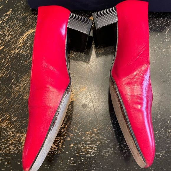 Stuart Weitzman vintage red pumps size 7B - Picture 3 of 10